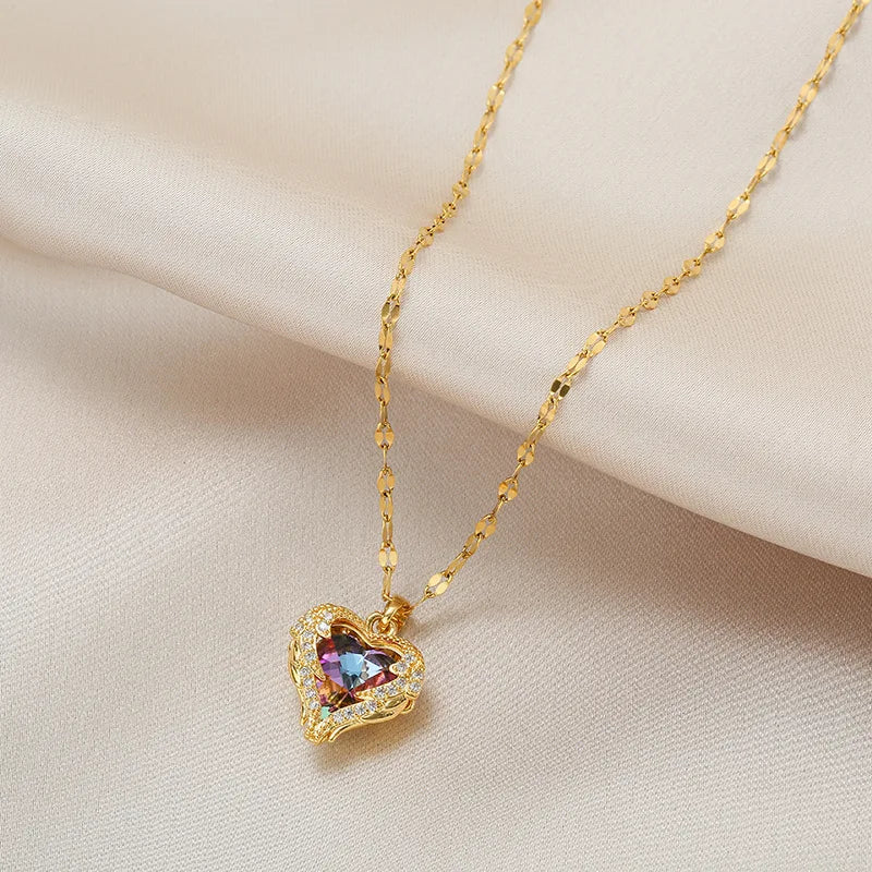 heart pendant necklace