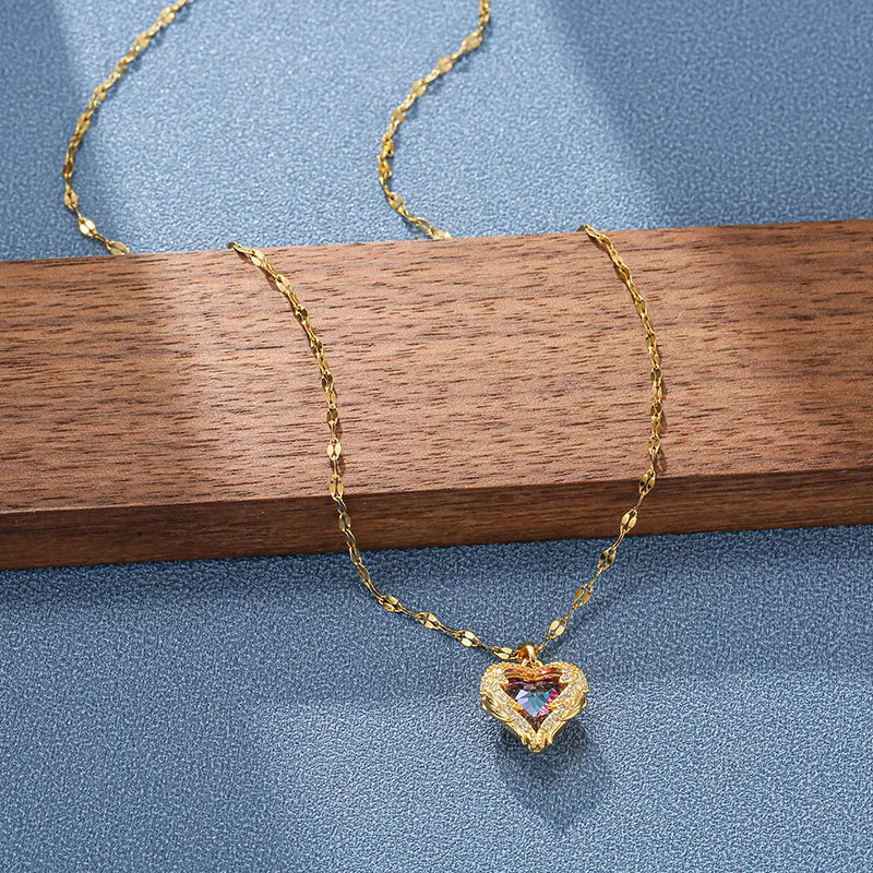 heart pendant necklace