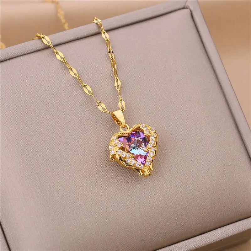 heart pendant necklace