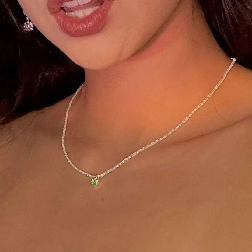 colar brillante