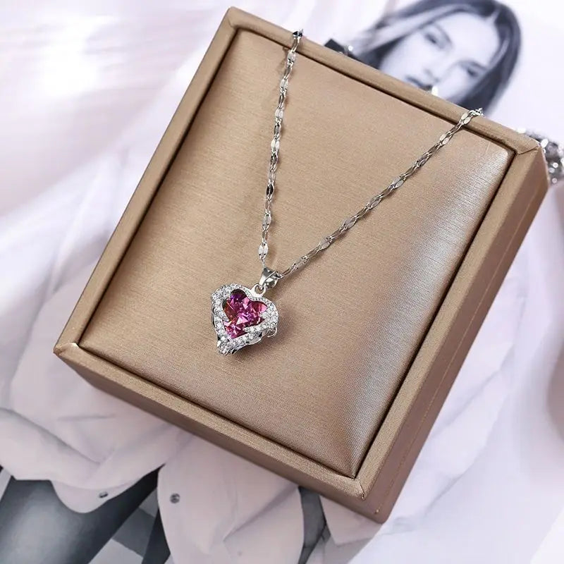 heart pendant necklace